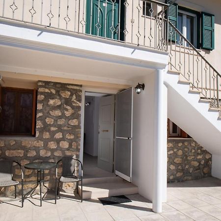 Boursinos Cozy Apartments Lefkáda 외부 사진
