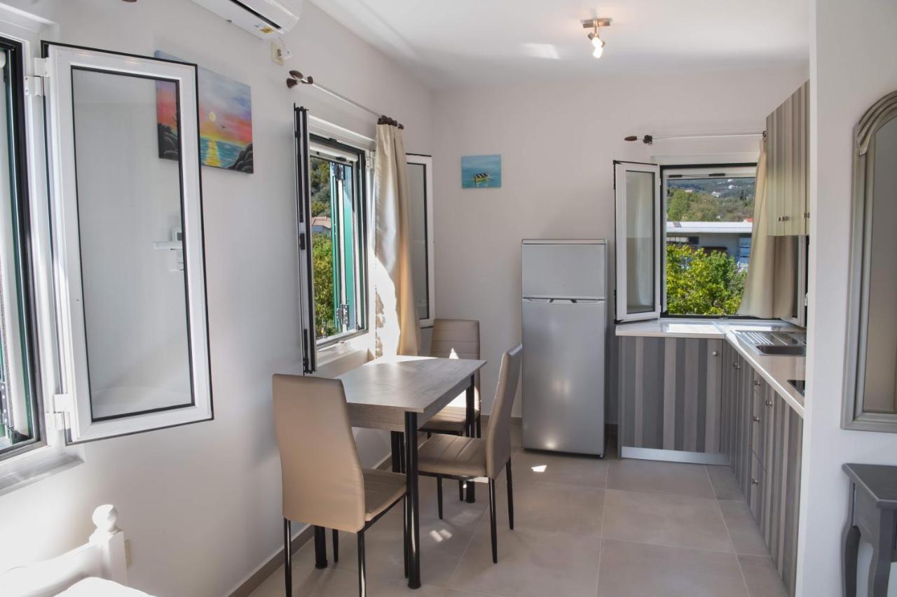 Boursinos Cozy Apartments Lefkáda 외부 사진