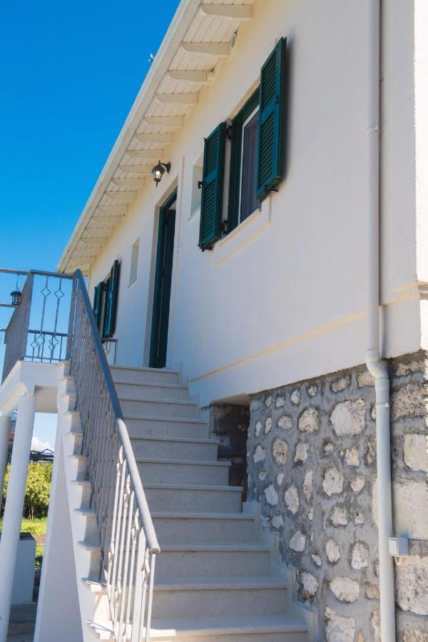 Boursinos Cozy Apartments Lefkáda 외부 사진